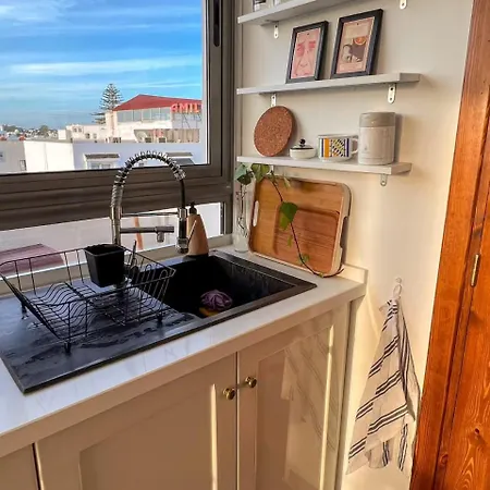 Cozy For 4 Persons In Apartment *