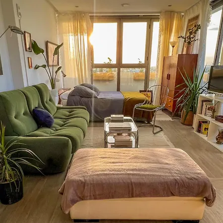 Cozy For 4 Persons In *